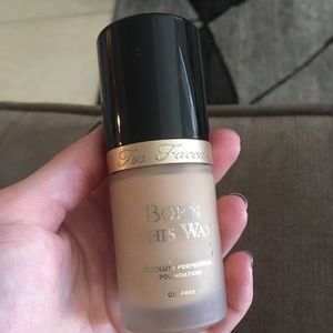 Too faces born this way foundation in vanilla